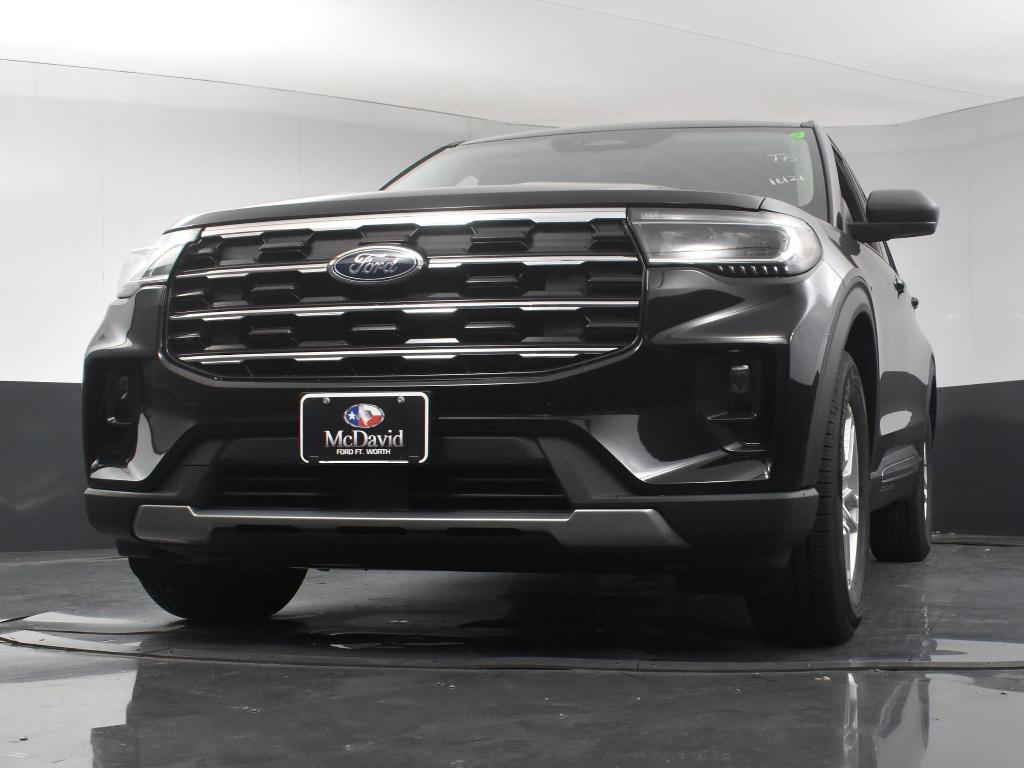 new 2025 Ford Explorer car, priced at $39,710