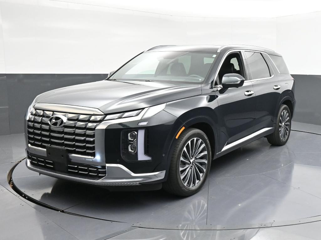 used 2024 Hyundai Palisade car, priced at $38,994