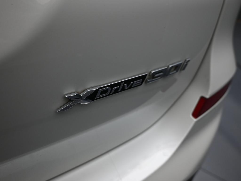 used 2021 BMW X3 car, priced at $29,994