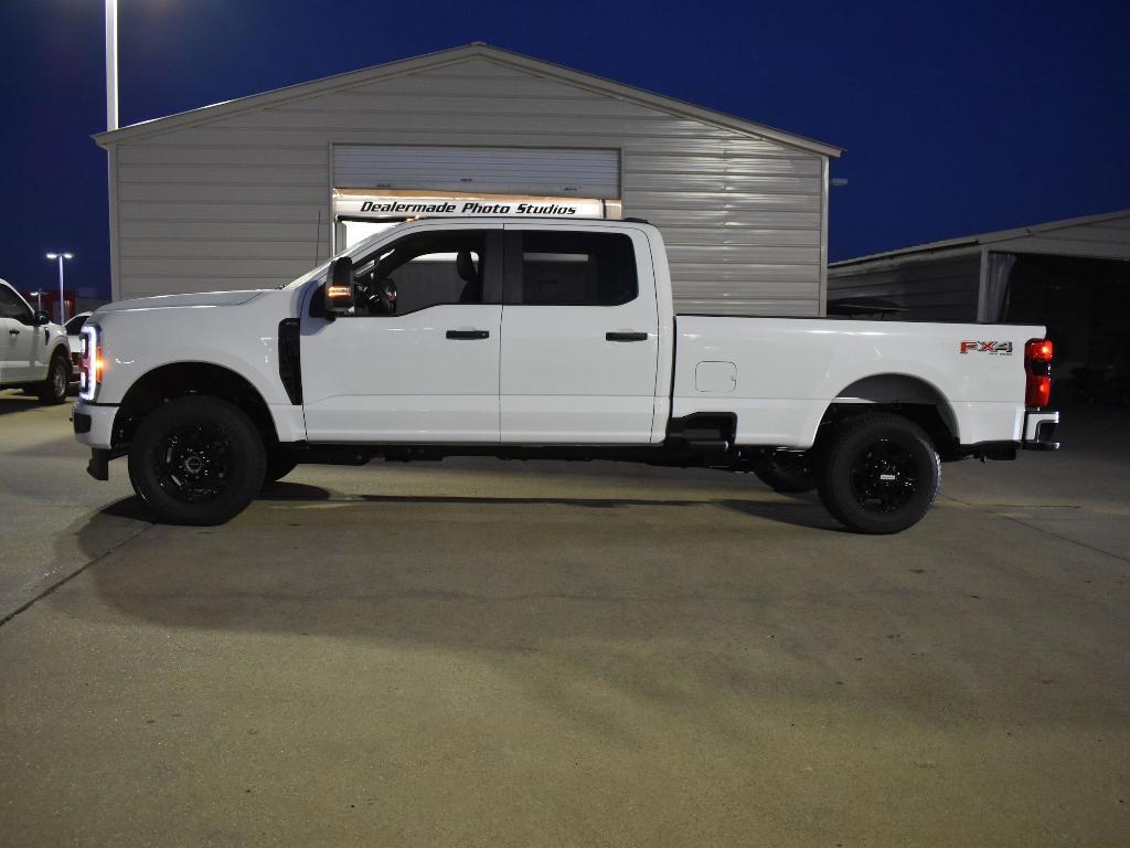 new 2024 Ford F-250 car, priced at $52,640