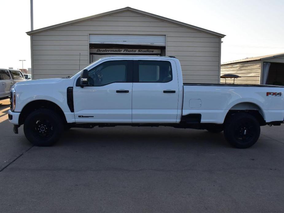 new 2024 Ford F-350 car, priced at $64,000