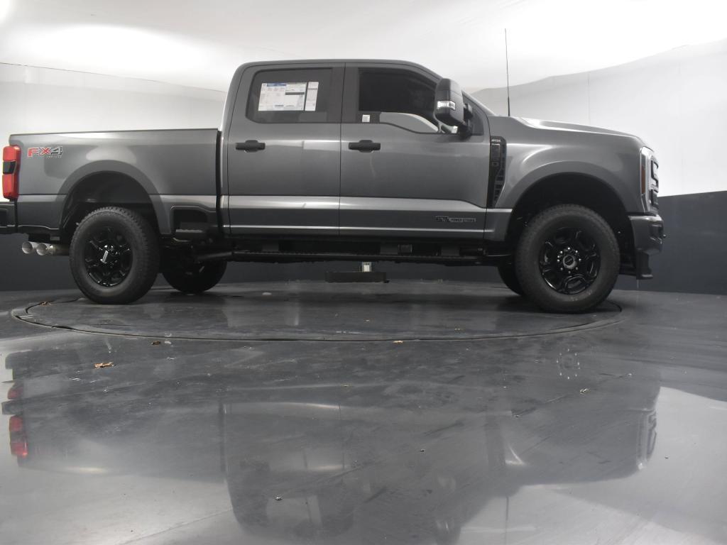 new 2024 Ford F-250 car, priced at $62,700