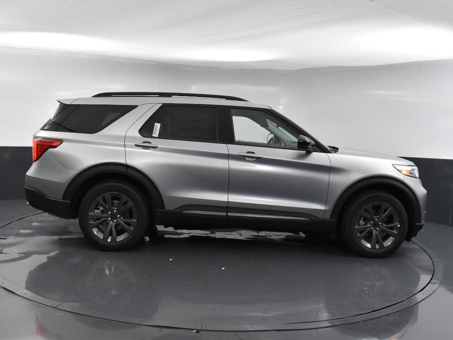 new 2024 Ford Explorer car, priced at $39,775