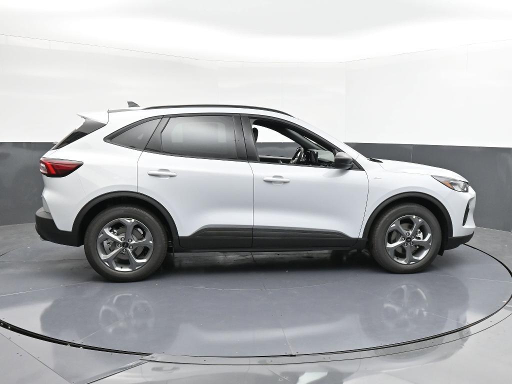 new 2025 Ford Escape car, priced at $29,475