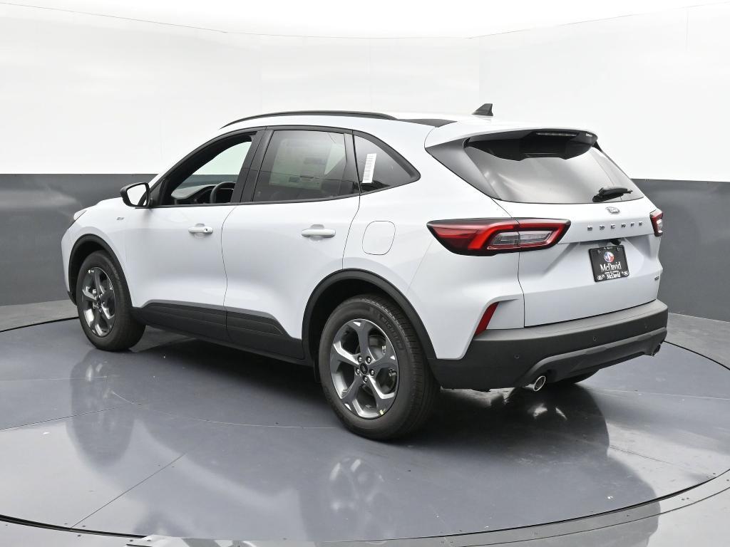 new 2025 Ford Escape car, priced at $29,475