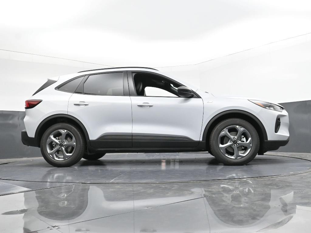 new 2025 Ford Escape car, priced at $29,475