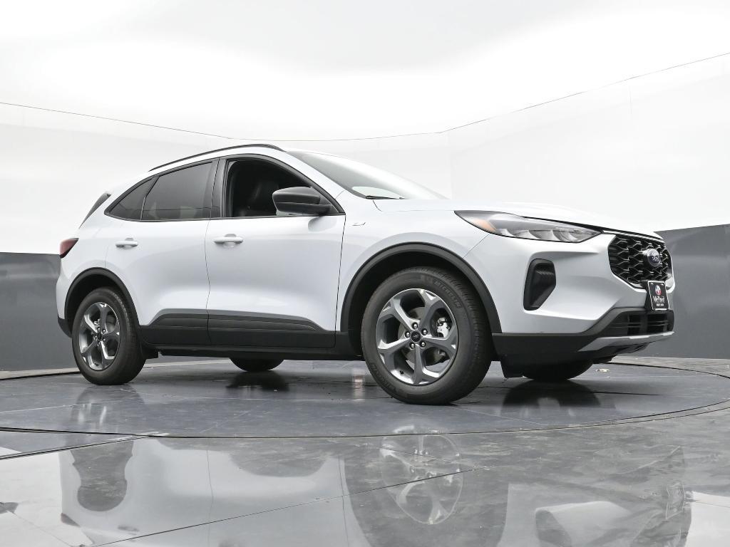 new 2025 Ford Escape car, priced at $29,475