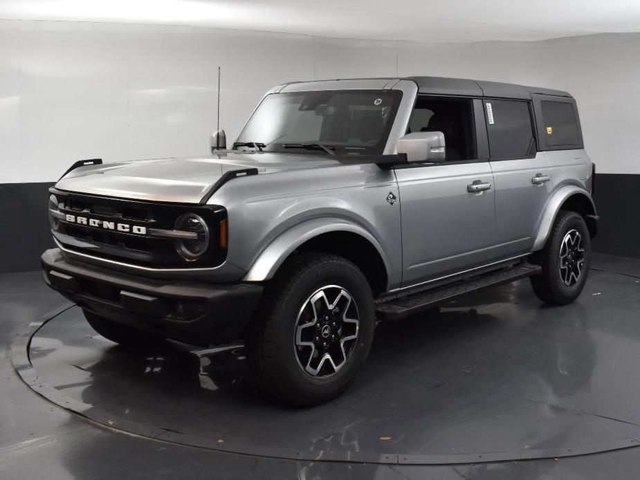 new 2024 Ford Bronco car, priced at $50,250