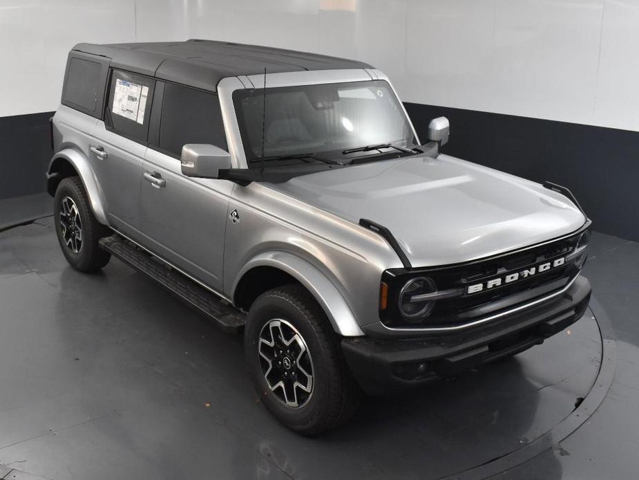 new 2024 Ford Bronco car, priced at $50,250