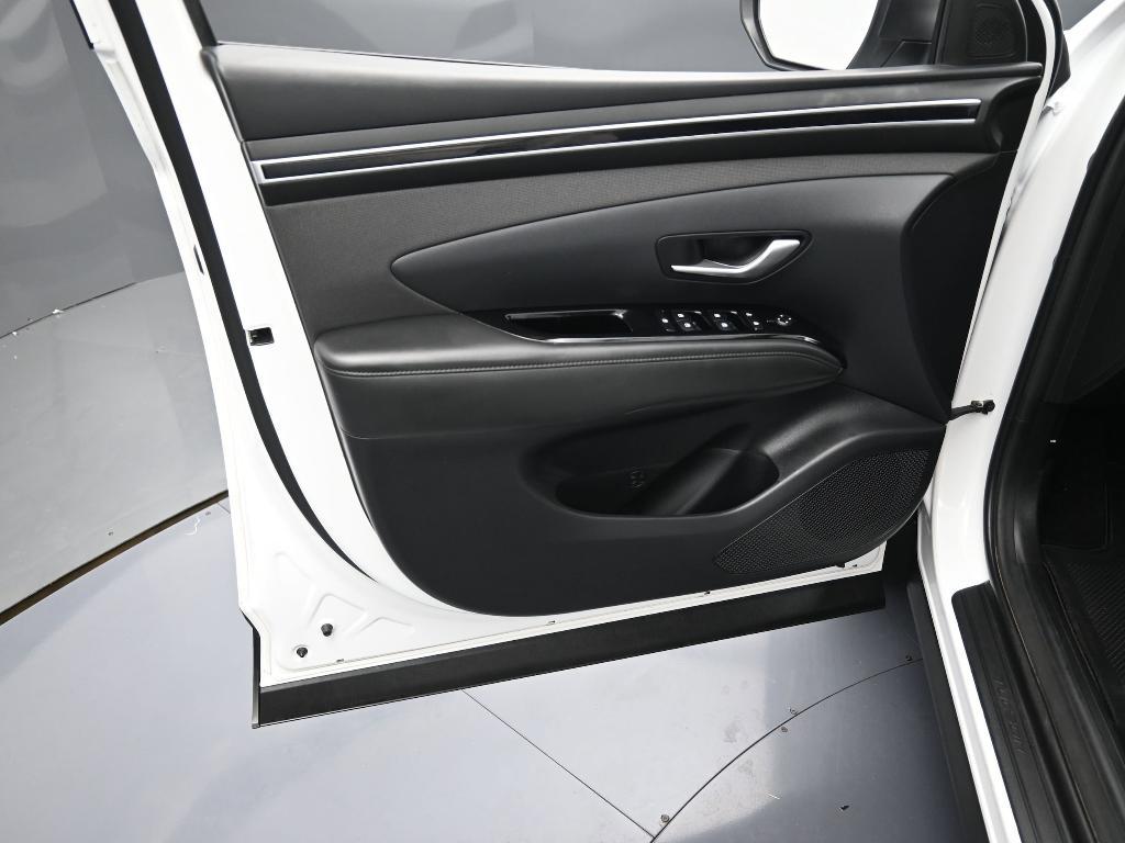 used 2022 Hyundai TUCSON Hybrid car, priced at $24,230
