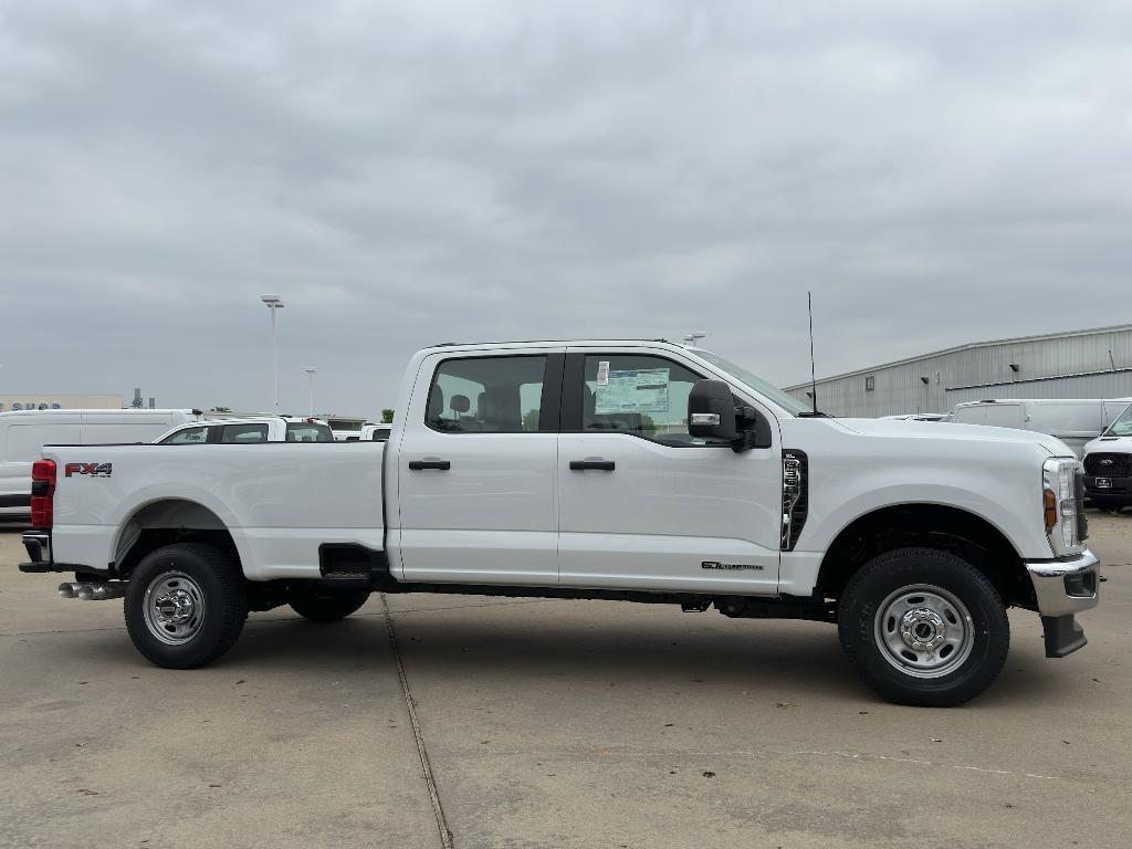 new 2025 Ford F-350 car, priced at $68,755