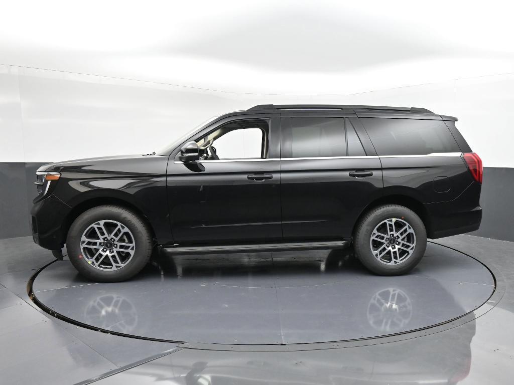 new 2025 Ford Expedition car, priced at $66,074
