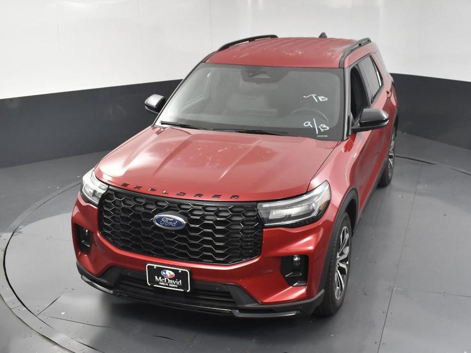 new 2025 Ford Explorer car, priced at $41,605