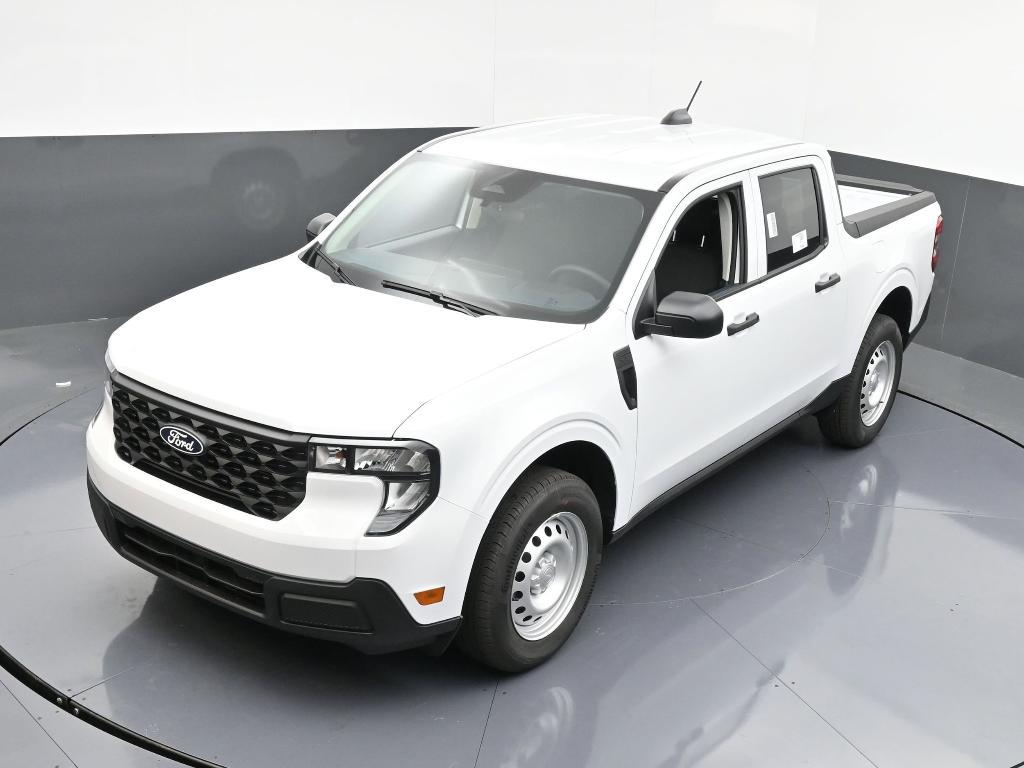 new 2025 Ford Maverick car, priced at $28,251