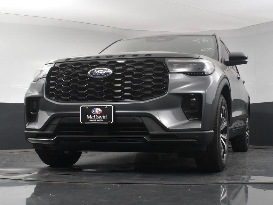 new 2025 Ford Explorer car, priced at $41,110