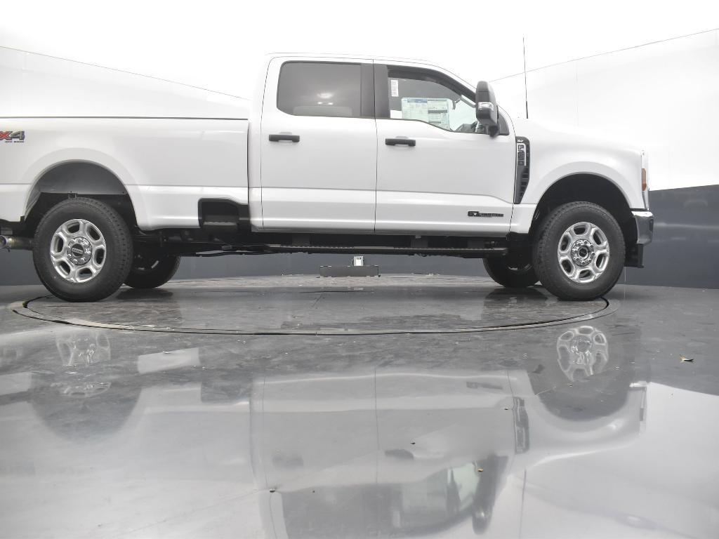 new 2025 Ford F-250 car, priced at $72,890