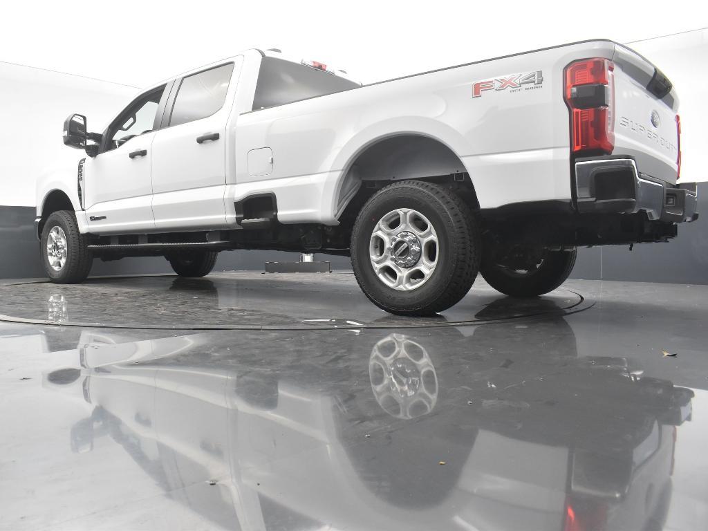 new 2025 Ford F-250 car, priced at $72,890