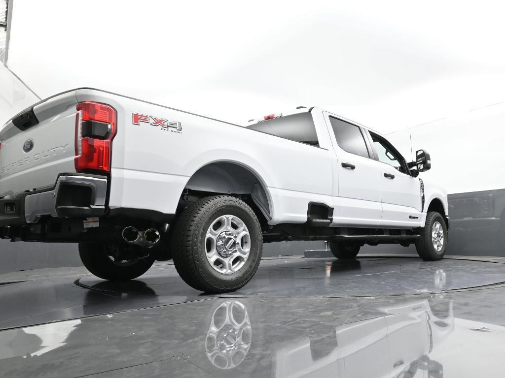 new 2025 Ford F-250 car, priced at $72,785