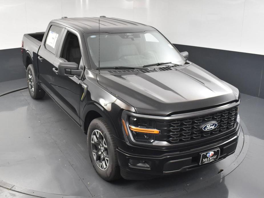 new 2024 Ford F-150 car, priced at $40,330