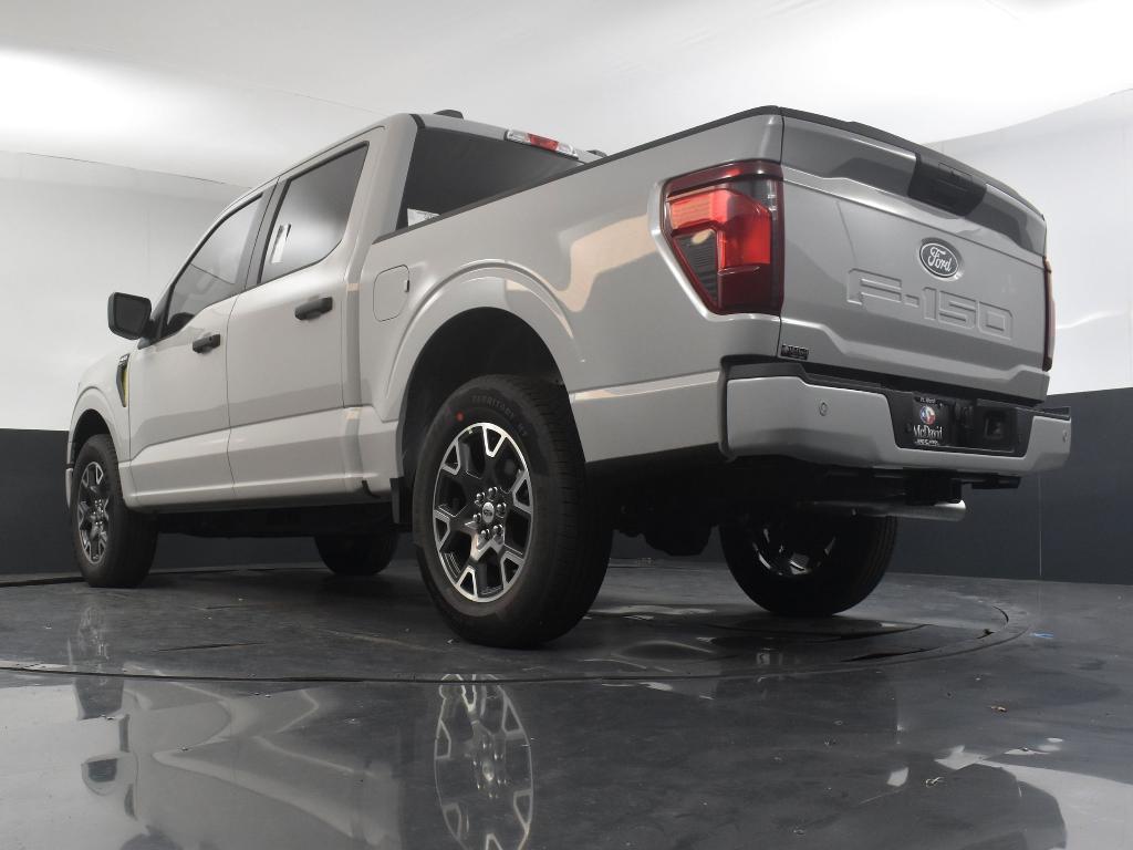 new 2024 Ford F-150 car, priced at $42,090