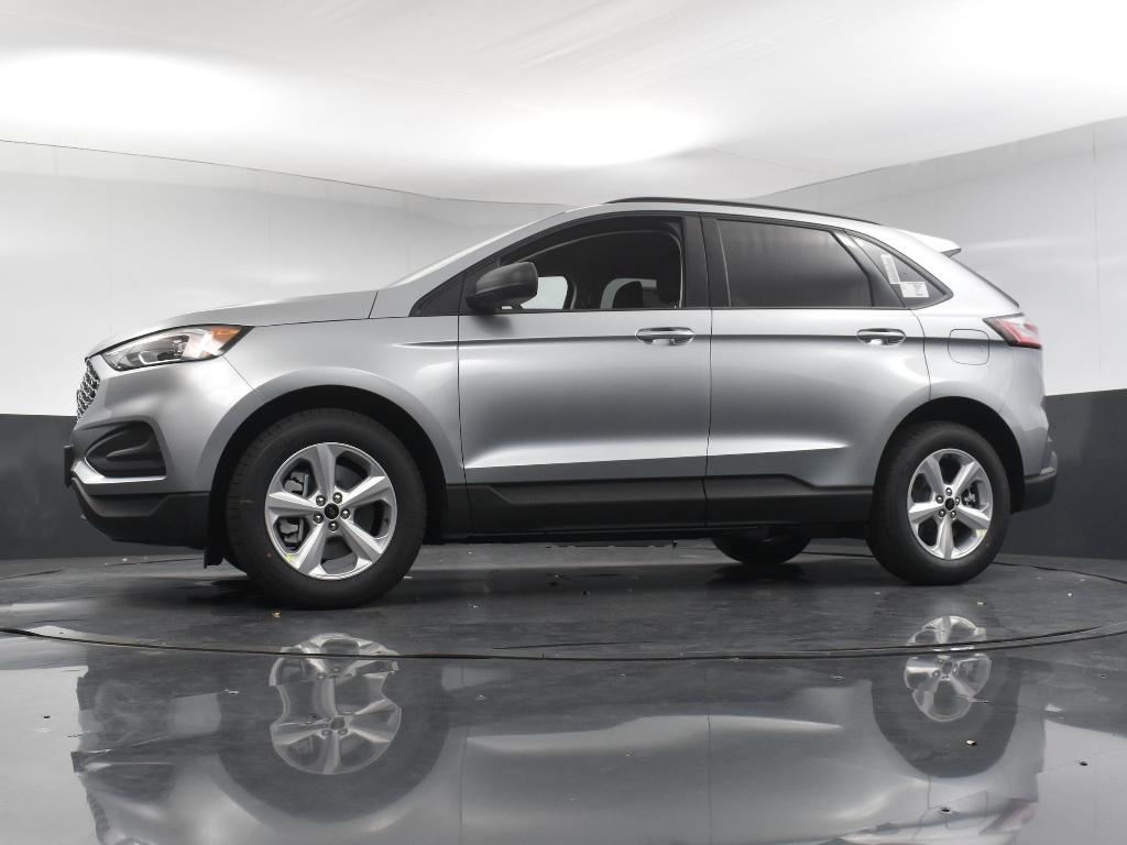 new 2024 Ford Edge car, priced at $29,425