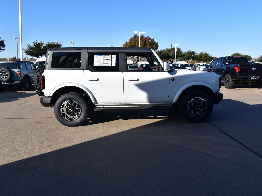 new 2024 Ford Bronco car, priced at $47,320