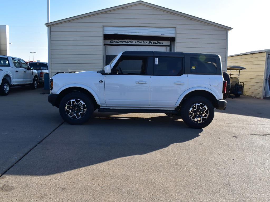 new 2024 Ford Bronco car, priced at $47,320