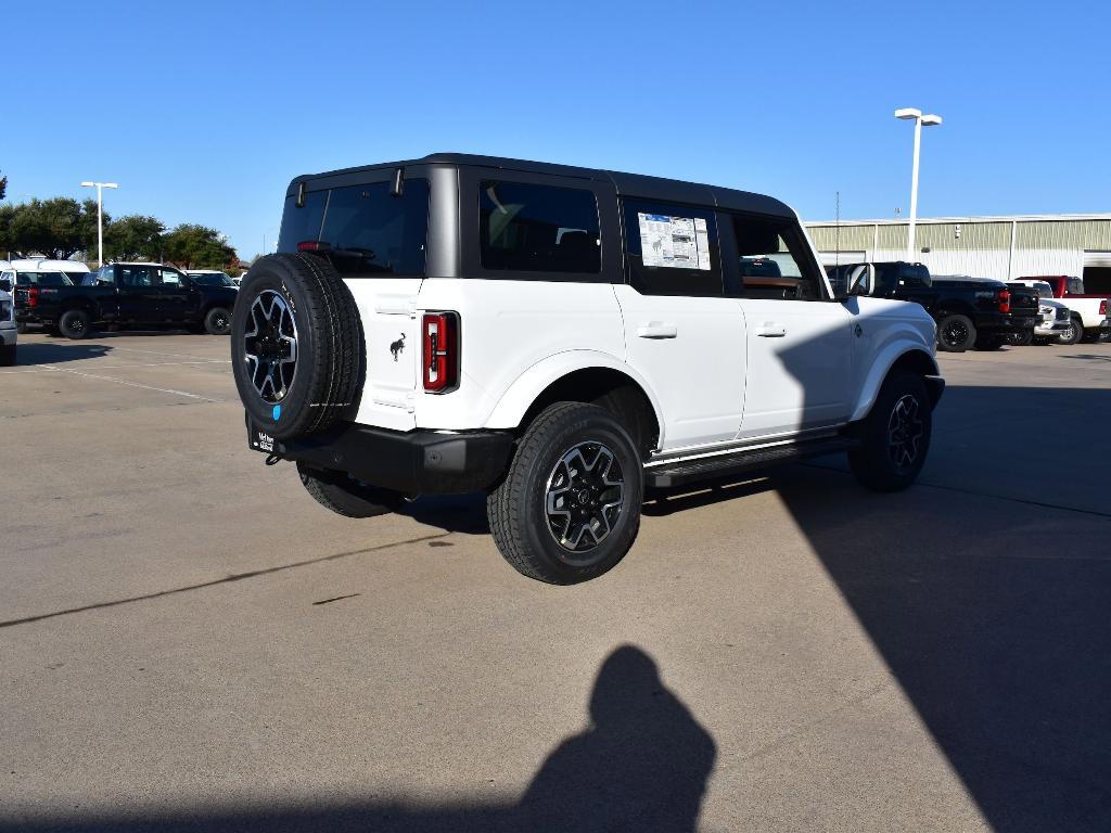 new 2024 Ford Bronco car, priced at $47,320