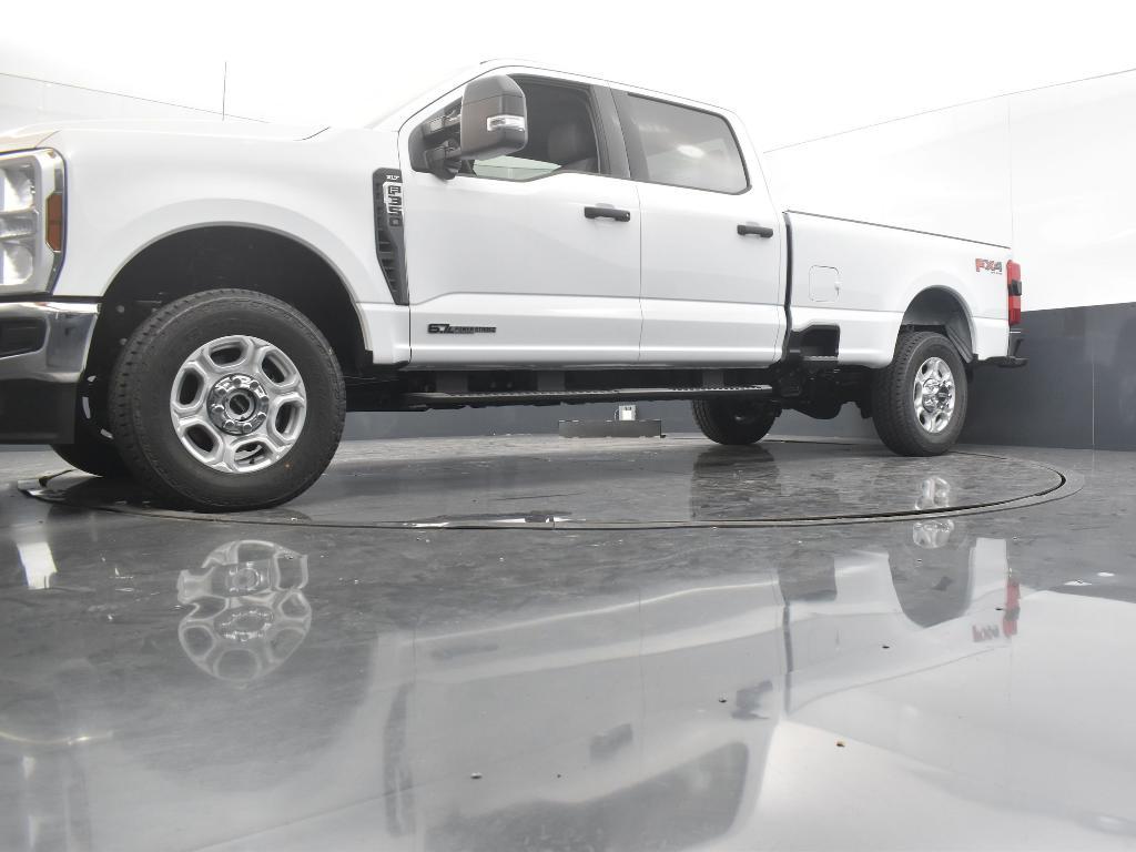 new 2025 Ford F-350 car, priced at $72,775