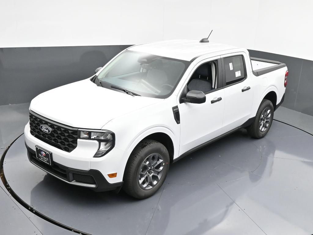 new 2025 Ford Maverick car, priced at $30,514