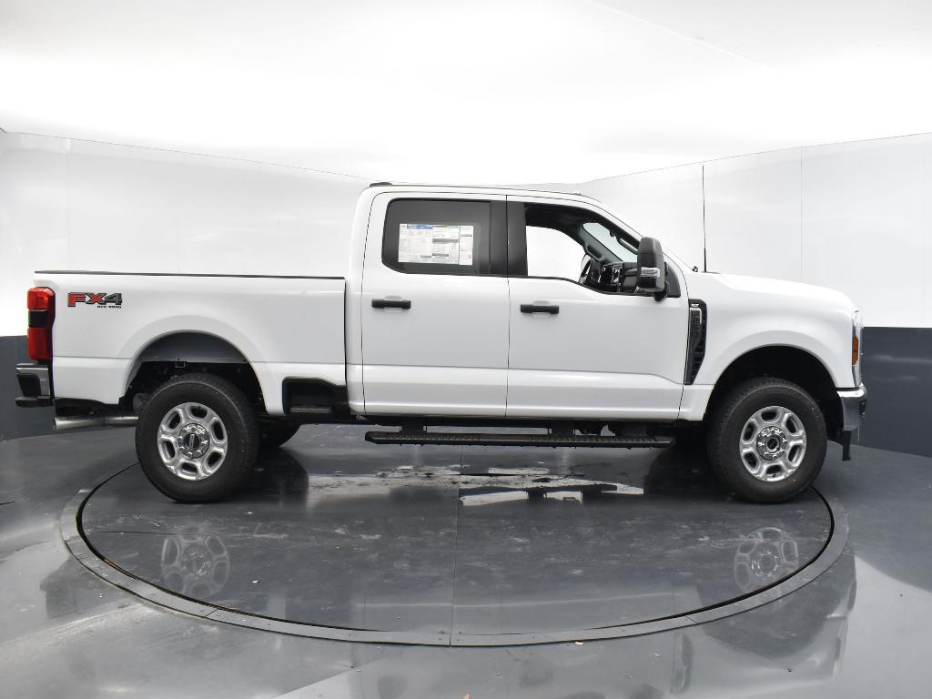 new 2025 Ford F-250 car, priced at $62,275