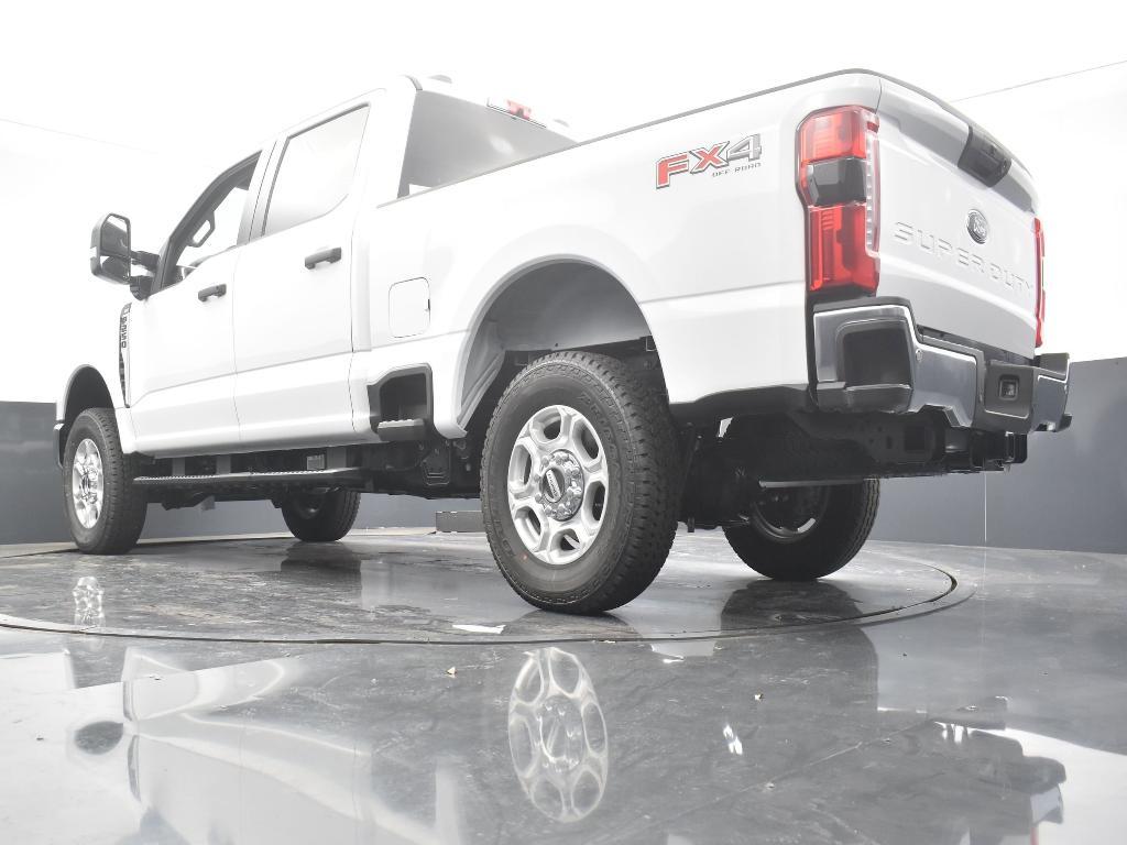 new 2025 Ford F-250 car, priced at $62,275