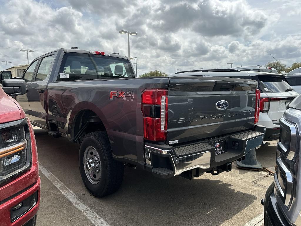 new 2025 Ford F-350 car, priced at $69,925