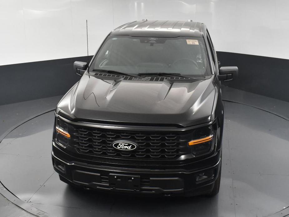 new 2024 Ford F-150 car, priced at $47,260