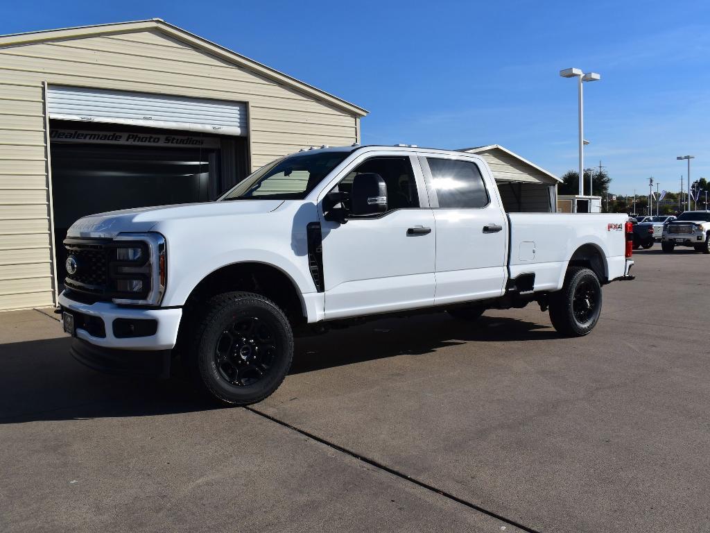 new 2024 Ford F-250 car, priced at $52,640