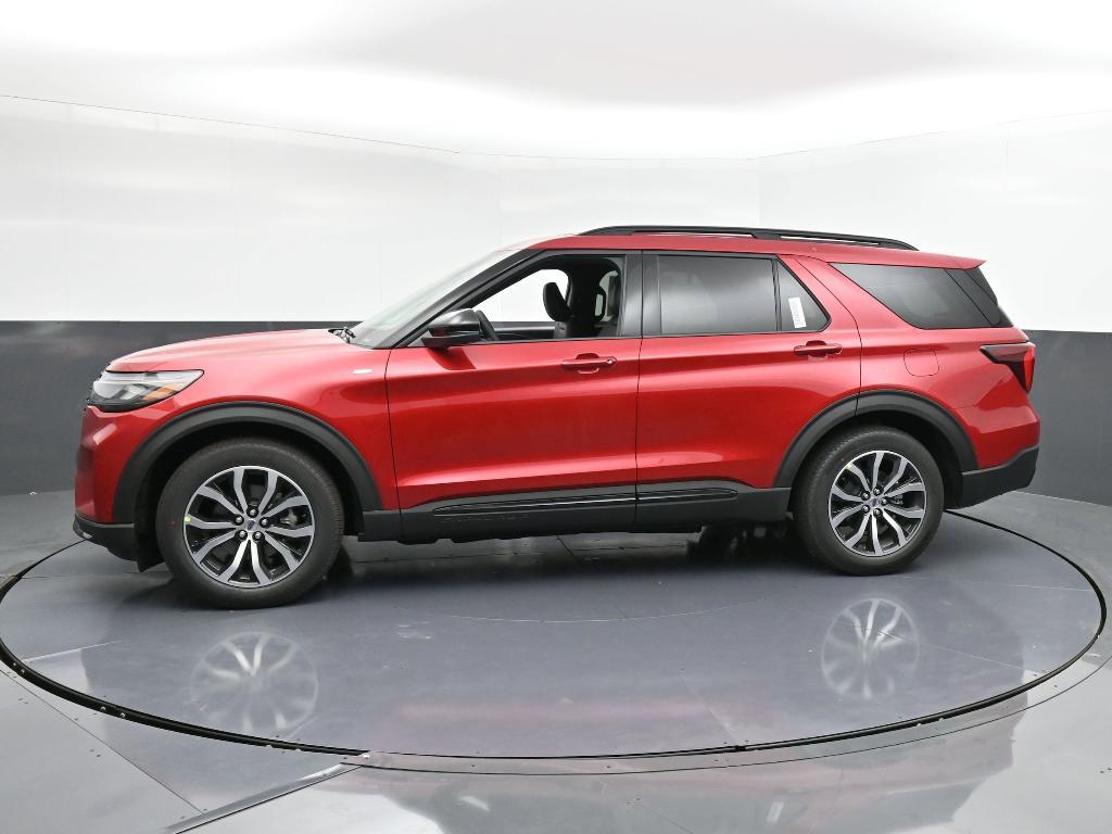 new 2025 Ford Explorer car, priced at $40,710