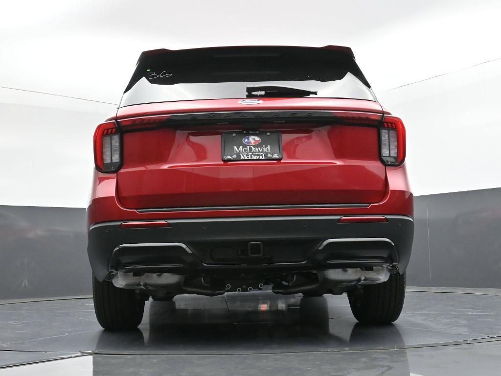 new 2025 Ford Explorer car, priced at $40,710