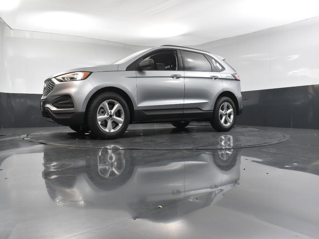 new 2024 Ford Edge car, priced at $29,425