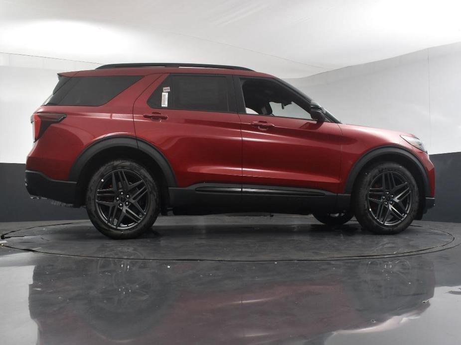 new 2025 Ford Explorer car, priced at $54,295