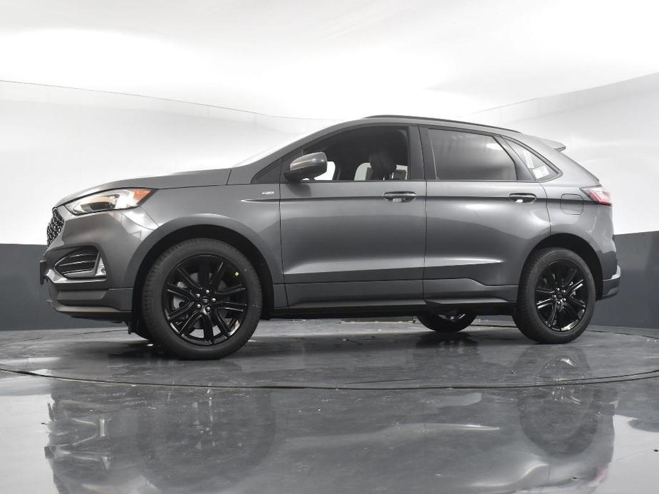 new 2024 Ford Edge car, priced at $33,980