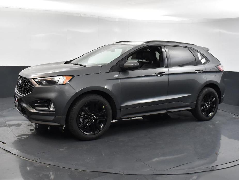 new 2024 Ford Edge car, priced at $33,980