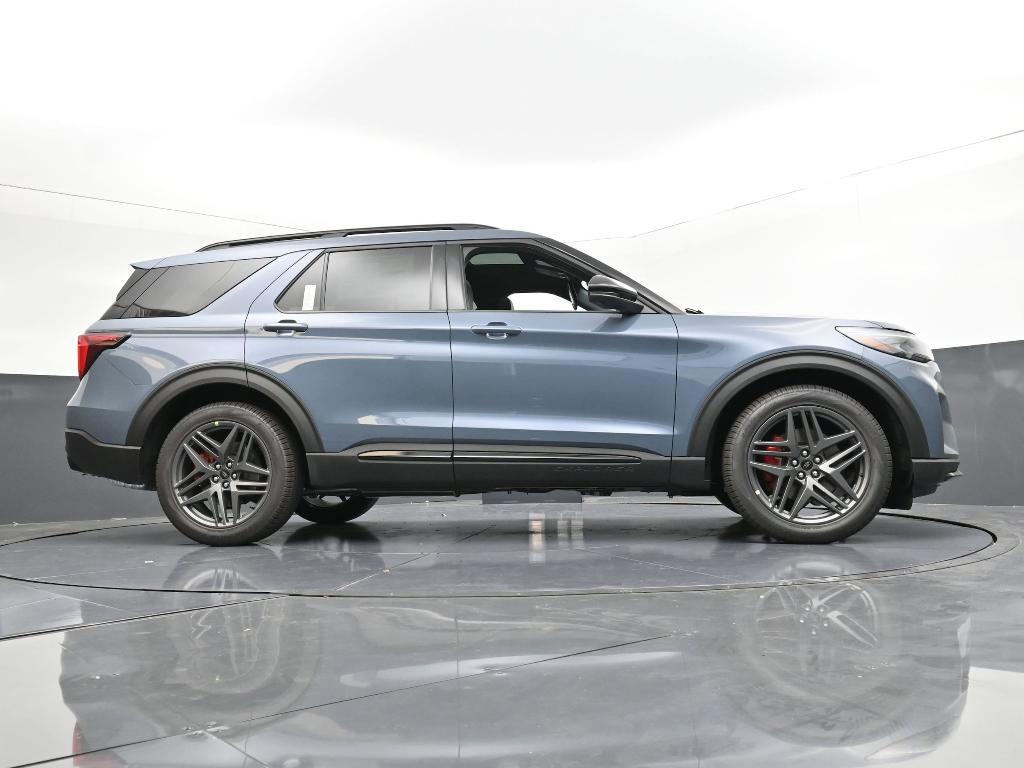 new 2025 Ford Explorer car, priced at $54,825