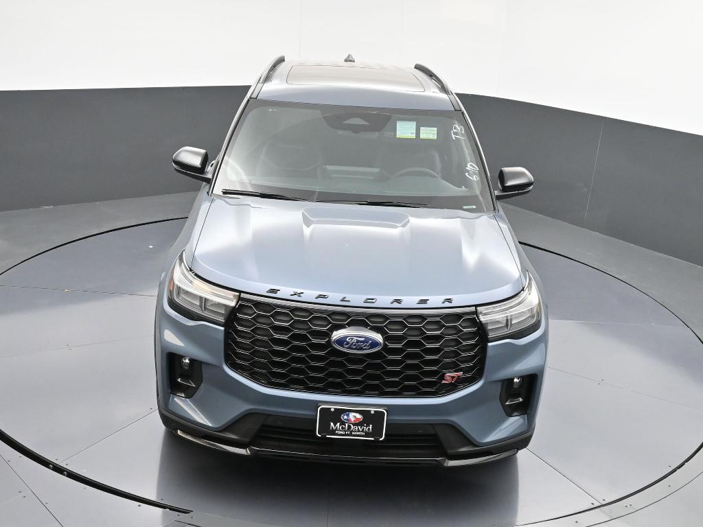new 2025 Ford Explorer car, priced at $54,825