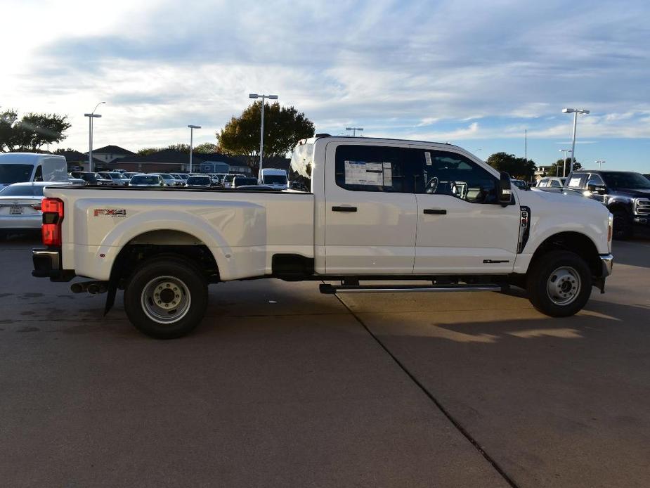 new 2024 Ford F-350 car, priced at $65,925