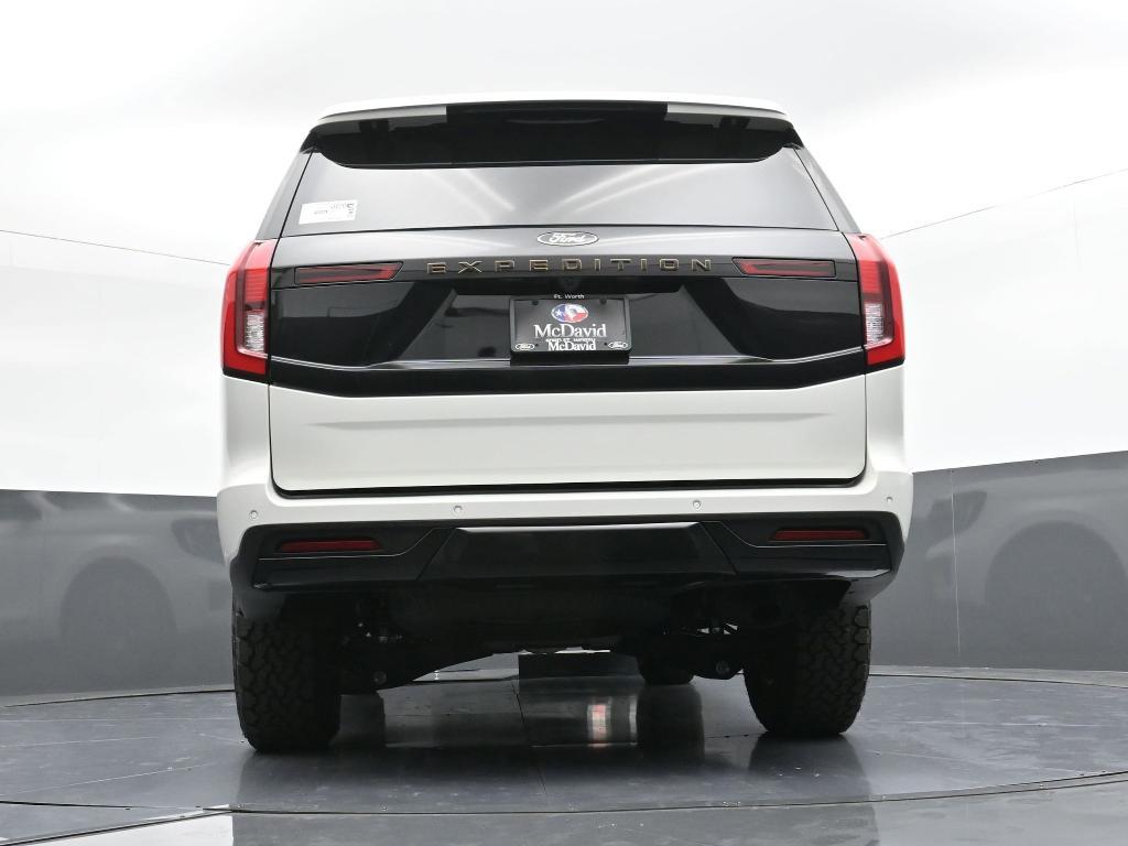new 2025 Ford Expedition car, priced at $81,748