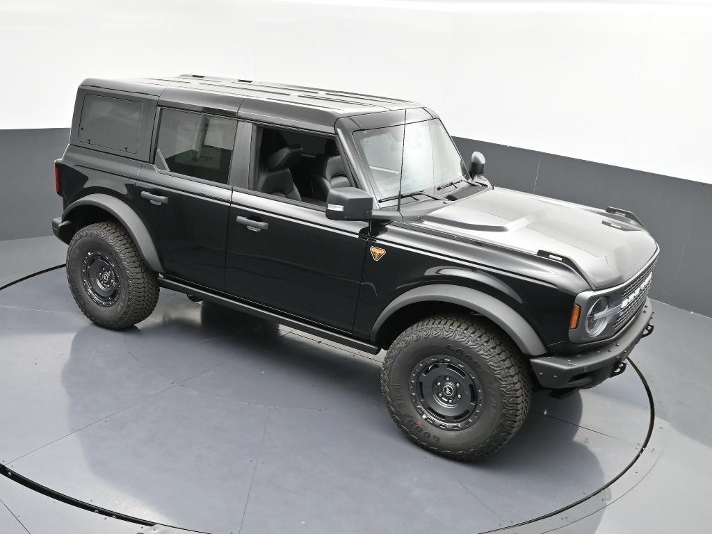 new 2025 Ford Bronco car, priced at $60,870