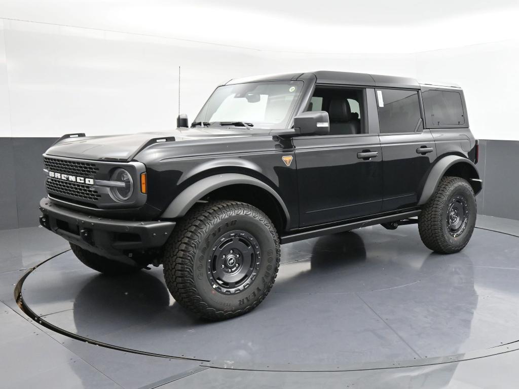 new 2025 Ford Bronco car, priced at $60,870