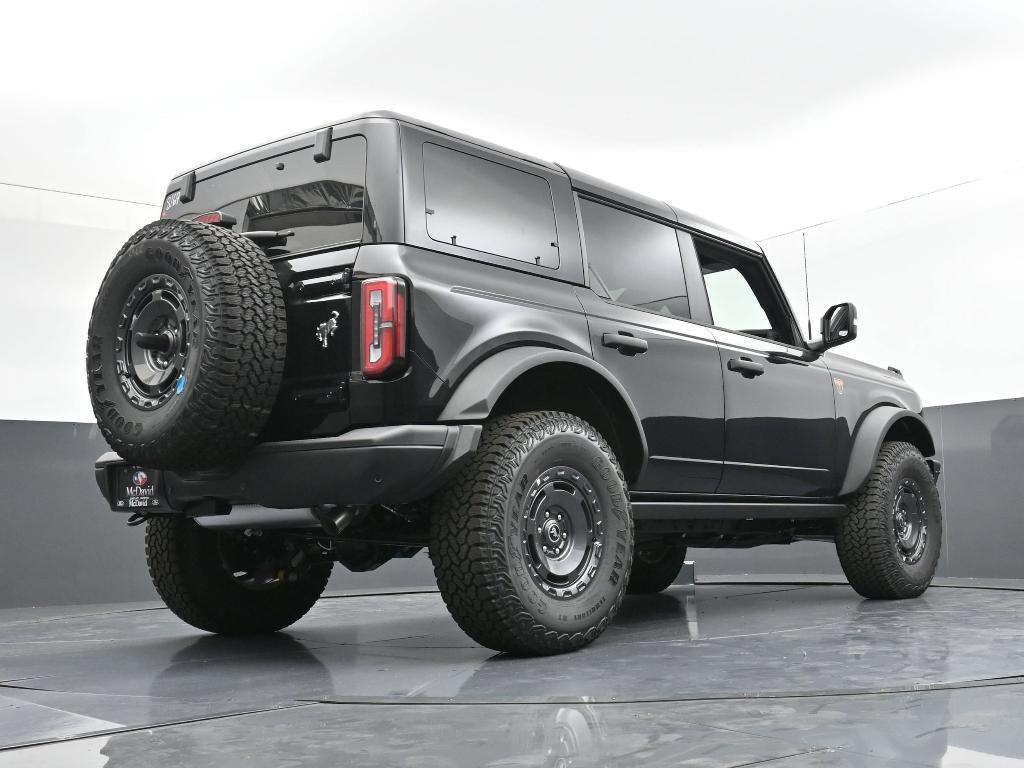 new 2025 Ford Bronco car, priced at $60,870
