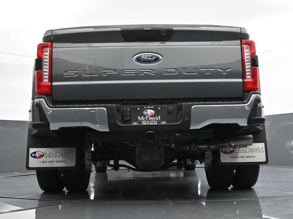 new 2025 Ford F-450 car, priced at $75,320