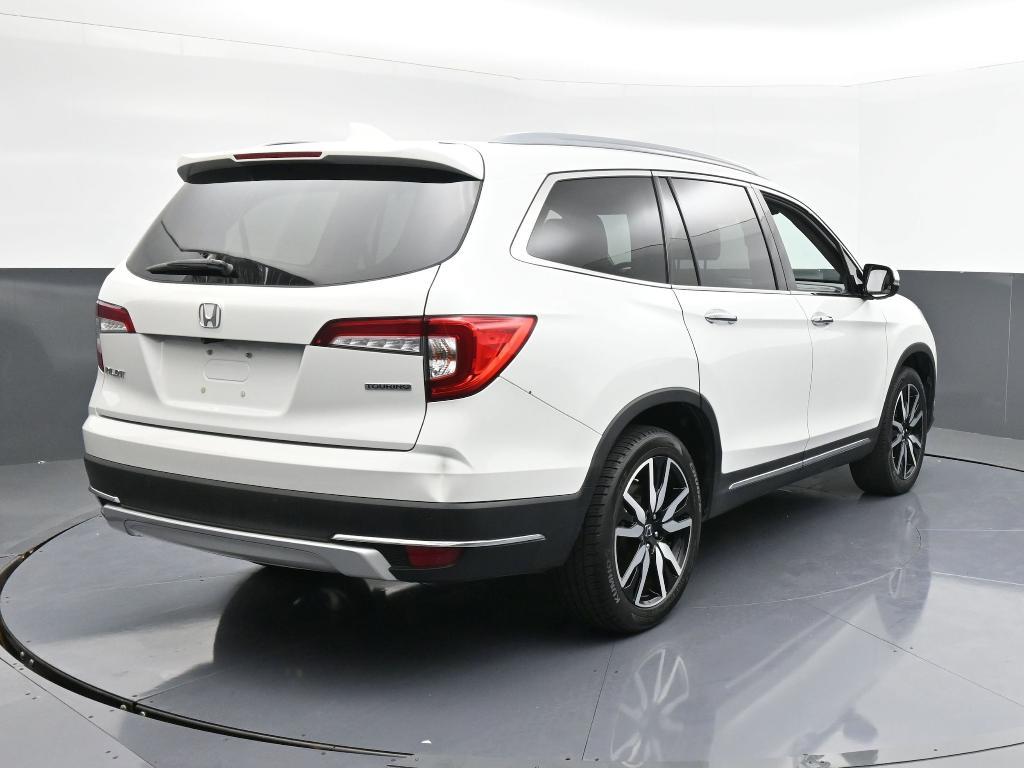used 2022 Honda Pilot car, priced at $23,994